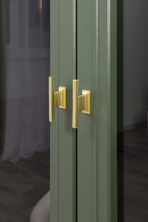 Гостиная Марион композиция 2 дымчатый зеленый K521, олива шагрень AG 1050 ПВХ, белый PE шагрень (собирается на любую сторону)